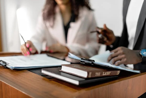 How Much Does It Cost To Hire An Eviction Lawyer? Find Out Now
